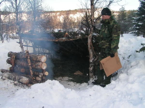 shelter leanto 0007